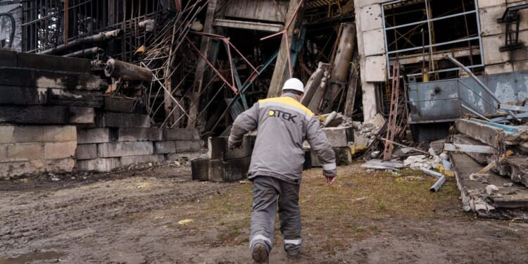 Zelenskyy will hold talks with 30 countries as Trump pushes for swift peace deal with Russia