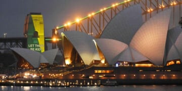 Australian kids finding ways around country's new under-16 social media ban