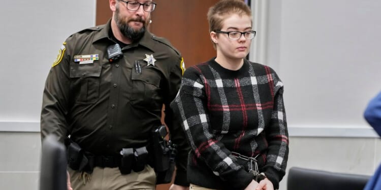 Slender Man attacker won't fight state's effort to revoke release privileges after escape