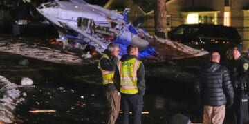 FAA investigating after small plane crashes into New Hampshire condominiums