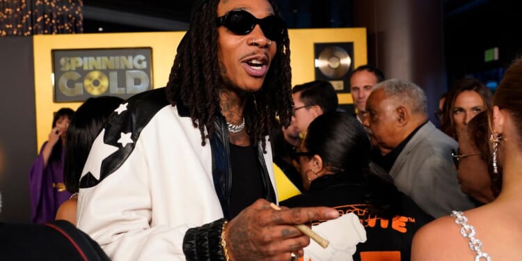 Rapper Wiz Khalifa sentenced in Romanian court to 9 months for drug possession