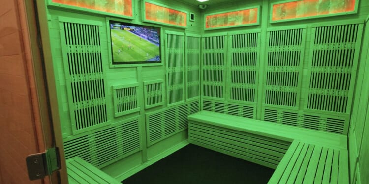 Japanese couple die in fire at Tokyo sauna