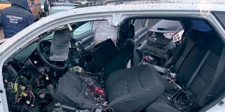 Car bomb kills Russian general in Moscow, the third such killing of a senior officer