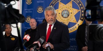 After escape from jail near Atlanta, 3 inmates captured in Florida