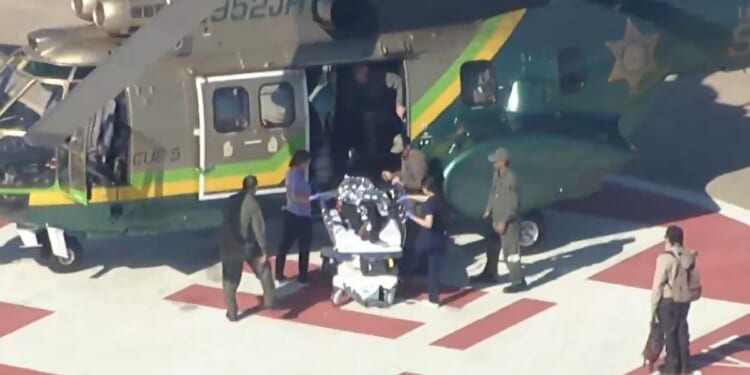 Crew finds 3 hikers dead in Southern California mountains during strong winds