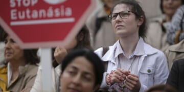 American Generosity Solving Canadian Socialized Healthcare Woes – PJ Media