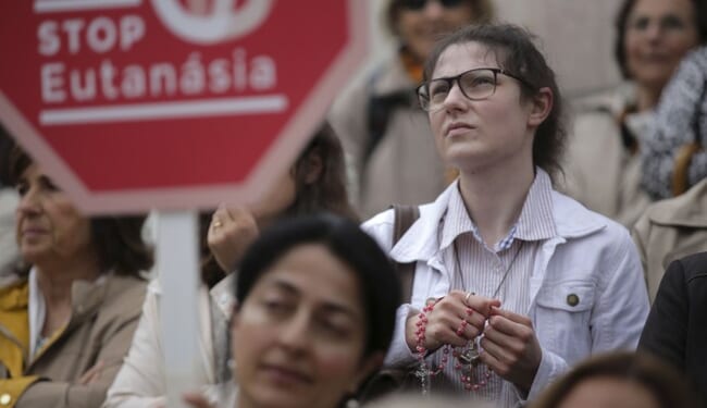 American Generosity Solving Canadian Socialized Healthcare Woes – PJ Media