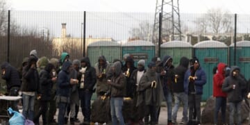 English Channel Winds Die Down, Migrant Boats Pick Up – HotAir