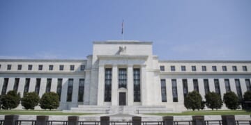 Inflation Drops 'Unexpectedly' to 2.7% for November. Media Hardest Hit. – PJ Media