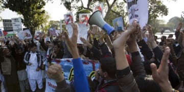 Liberal Comedian Pens Piece Explaining Why Liberals Are Impossible to Talk To – PJ Media