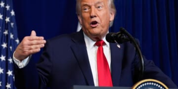 Most Americans expect stagnant or declining finances despite Trump's 2026 optimism: Poll