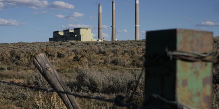Trump administration orders a Colorado coal-fired power generator to stay open