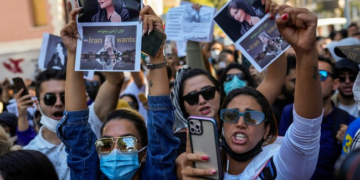 Trump Warns Tehran About Shooting Protesters as Iran Explodes – PJ Media