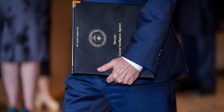 Lawmakers praise Venezuela military operation, but want details made public