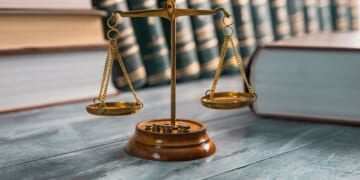 Yan Lin, suspected in Chinese money laundering, detained