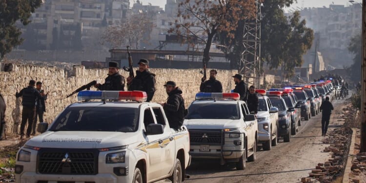 Syrian forces enter Aleppo's Sheikh Maqsoud after clashes with Kurdish fighters