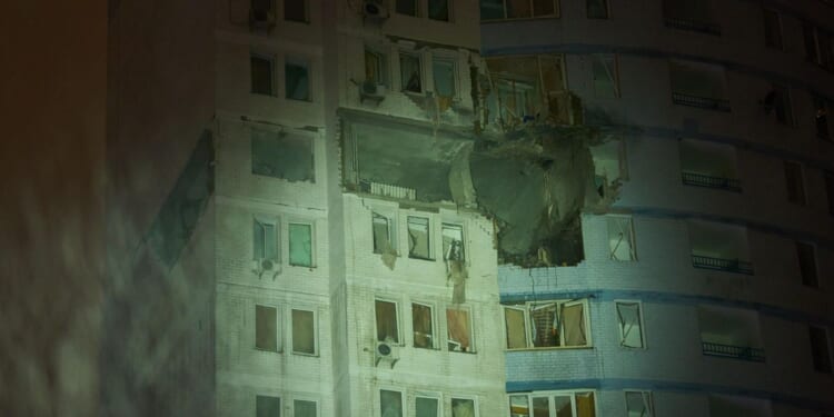 Russian oil depot on fire after Ukrainian drone strike, response to new hypersonic missile