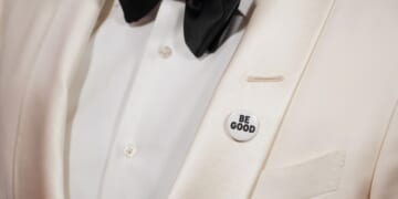 'ICE OUT': Celebrities pins protest ICE at Golden Globes