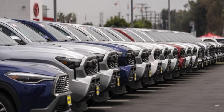 Average price of new car, average 'asking price' both reached record highs in December