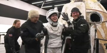 SpaceX capsule brings home ailing astronaut in middle-of-the-night Pacific splashdown