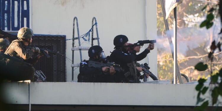 Police in Guatemala free hostages in prison as attacks kill 3 officers