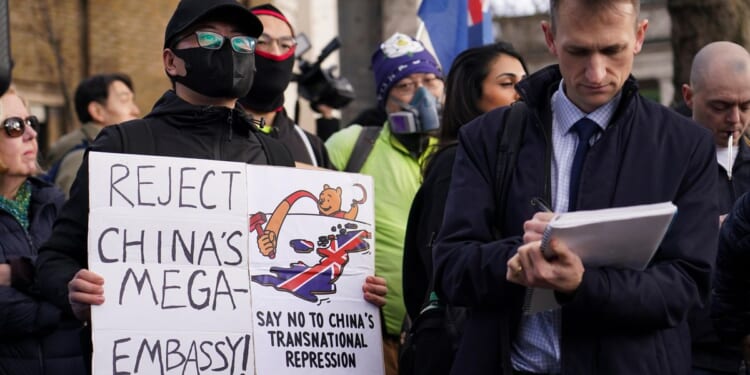 U.K. approves a 'mega' Chinese Embassy in London despite security risks