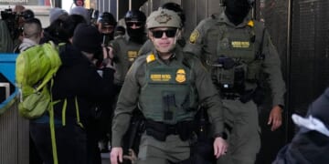 Jury selection begins in alleged murder-for-hire plot of Border Patrol leader in Chicago