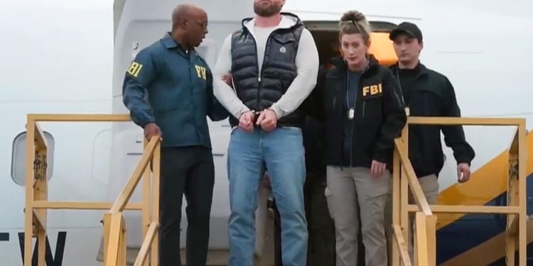 Former Olympic snowboarder accused in drug smuggling ring heads to court