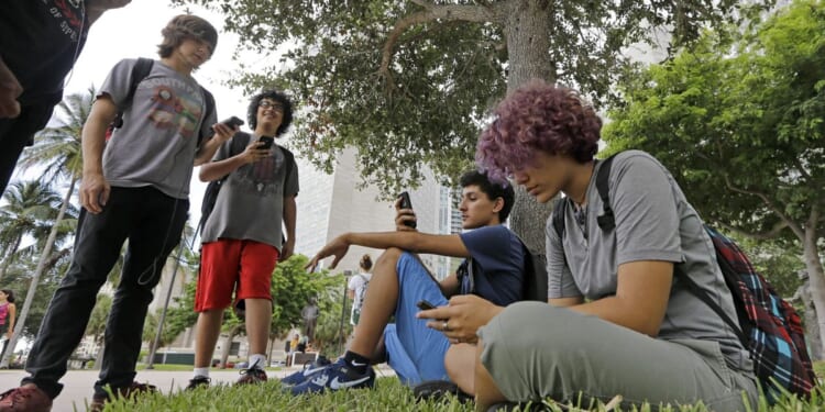 Millennials and Gen Z nostalgia for 2016 reveals mental health coping mechanism