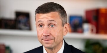 DNC Chair Compares Iran Uprising to Anti-ICE Protests