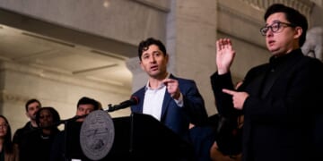 Democrats' Response to Minneapolis Chaos Could Backfire