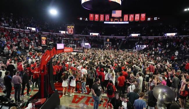 Feds Charge 20 Men in College Basketball Point Shaving Scheme – PJ Media