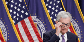 Probe of Fed Chair Shakes Capitol Hill