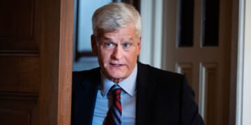 Senators Urge Admin to Reinstate Abortion Pill Regulations