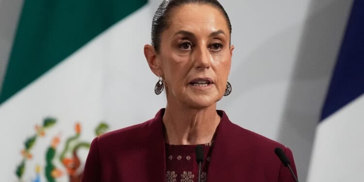 Mexico's Sheinbaum pledges to send humanitarian aid to Cuba