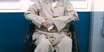 Alabama sets execution for man in auto parts store customer's death