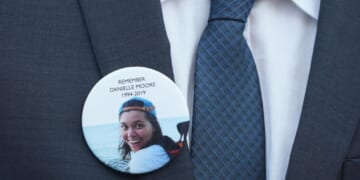 U.S. appeals court asked by victims' families of Boeing plane crash to revive criminal case