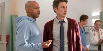 'Scrubs' returns to TV after 17 years -- but now the interns are running the place