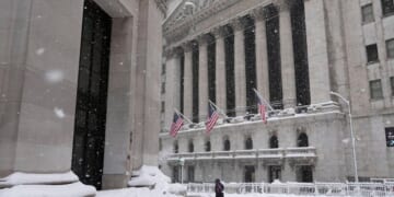 Markets at a glance: Nvidia in the Spotlight, tariffs and DoorDash shifts gears