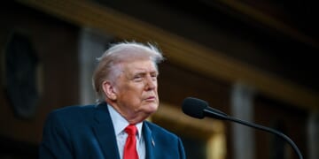 Appeals court backs Trump's union-stripping executive order