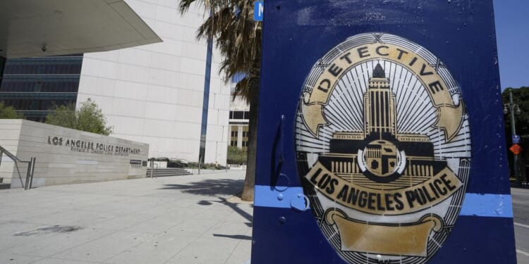 Los Angeles cop accused of skydiving and going to gym while on disability leave