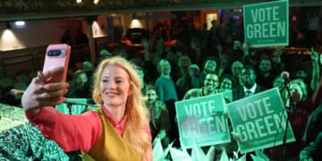 UK Election Serves Warning About Islamic Bloc Voting