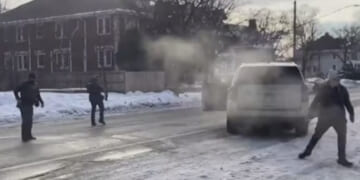 ‘Militarizing Cops and Glorifying Thugs’ – American Free Press