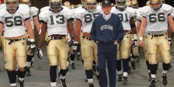 Lou Holtz, legendary Notre Dame coach who led Irish to national title, dies at 89