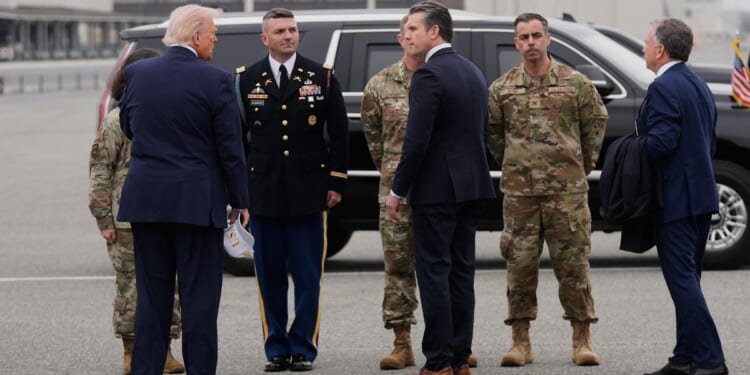 Trump honors 6 soldiers killed in Iranian drone strike