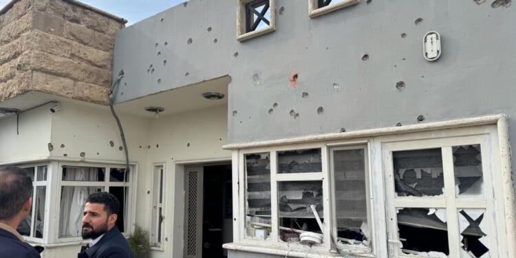 Kurdish militias move to strike back at Tehran despite U.S. hesitation