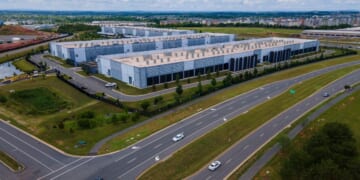 Voters are worried about AI and don’t trust either party to handle it correctly, survey finds