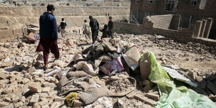 Pakistan says it hit militant hideouts in Afghanistan’s Kandahar as fighting shows no letup