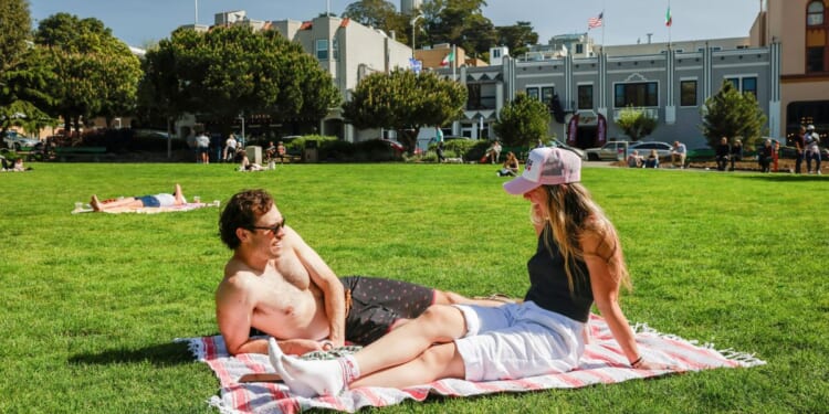 San Francisco sizzles as a winter heat wave grips the West