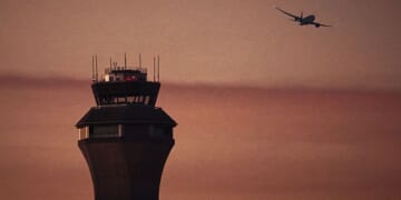 Authorities investigating close call between Alaska Airlines and FedEx planes landing at Newark